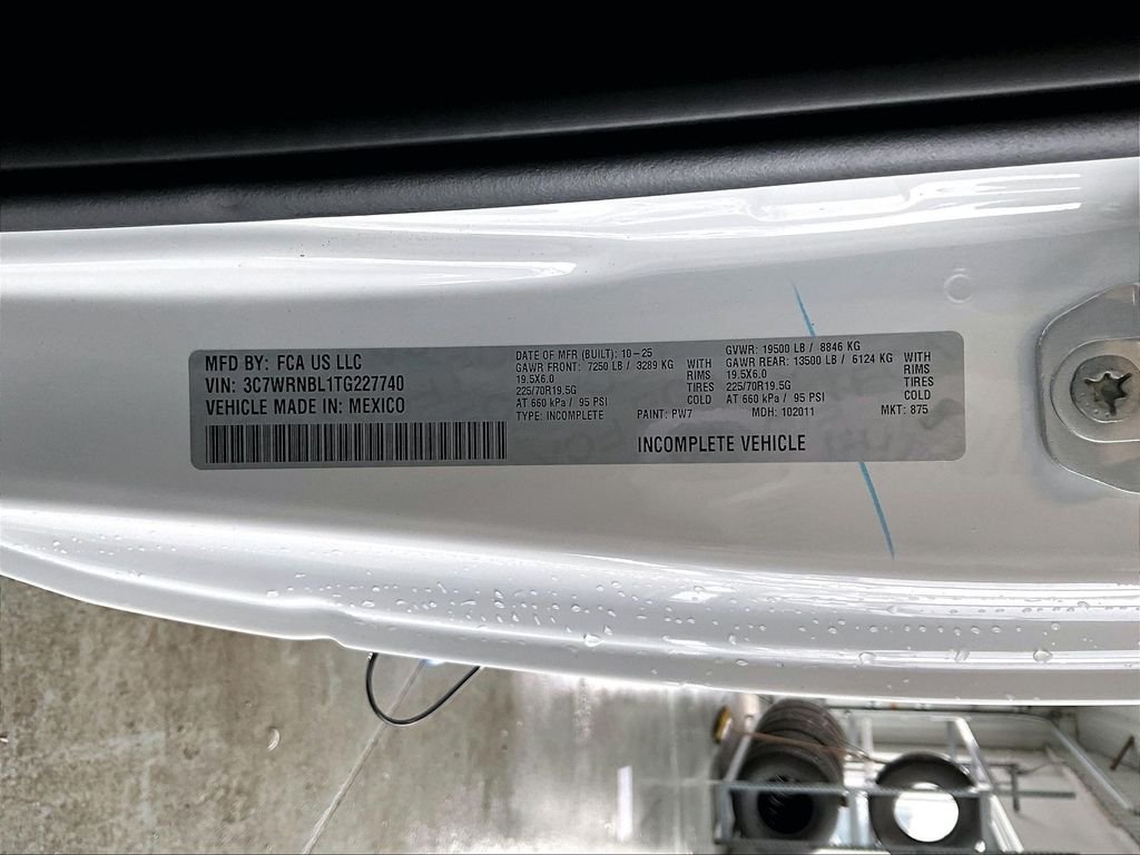 New 2026 Bright White Clearcoat Ram Tradesman image 15