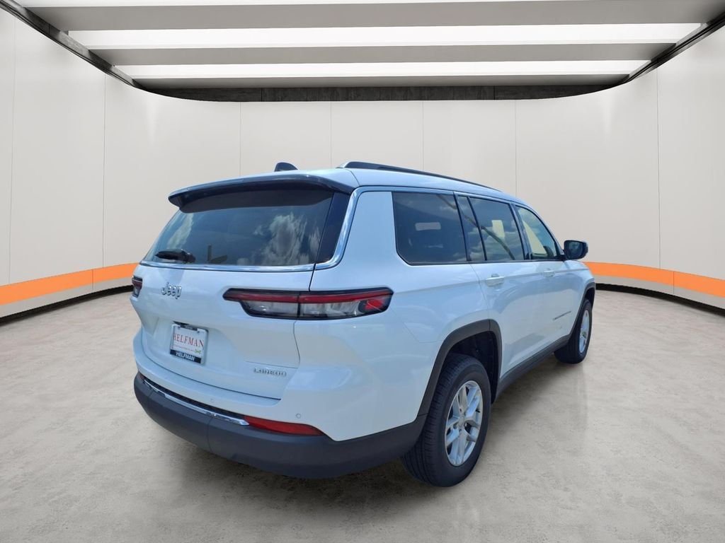 New 2026 Bright White Clear-Coat Exterior Paint Jeep Laredo image 6