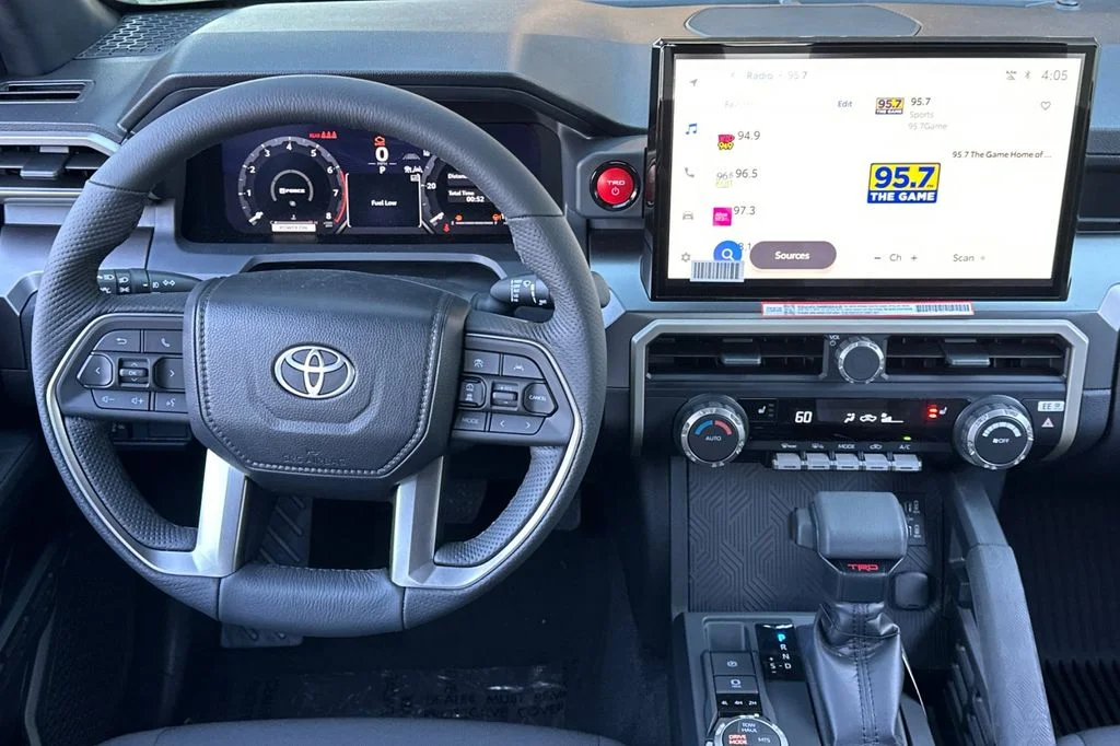 2025 Toyota Tacoma TRD Off Road - Photo 14