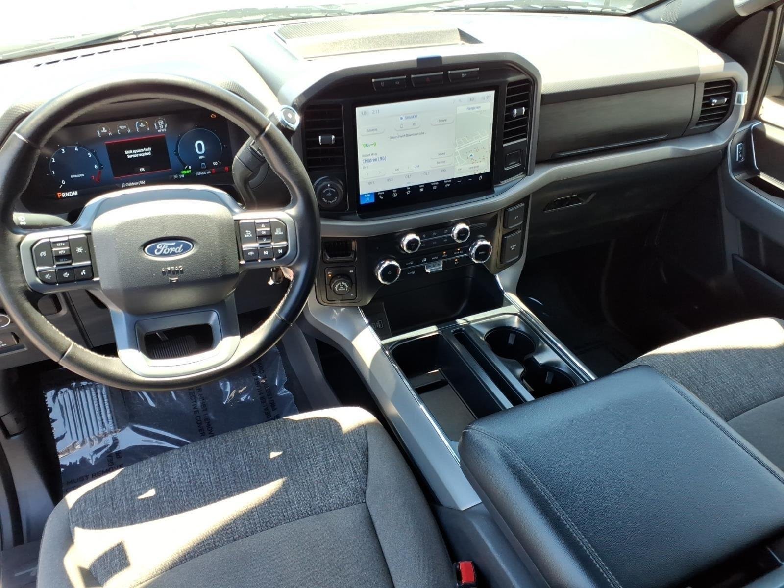 Used 2024 Iconic Silver Metallic Ford XLT image 18