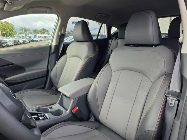New 2026 CRYSTAL WHITE PEARL Subaru Limited Hybrid image 16