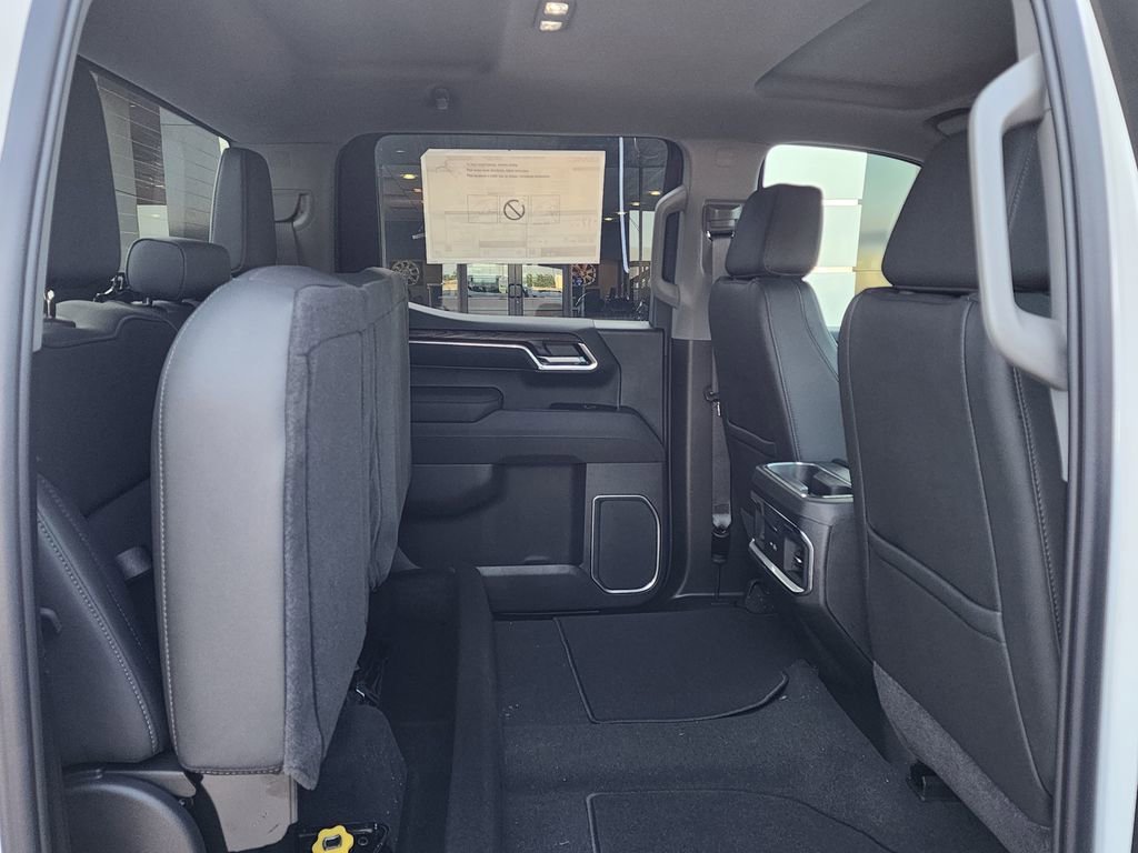 2026 GMC Sierra 1500 SLT - Photo 45