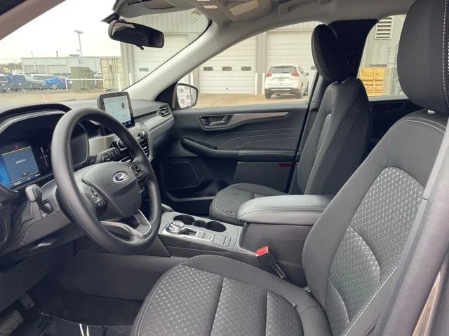 New 2026 Carbonized Gray Metallic Ford Active image 7
