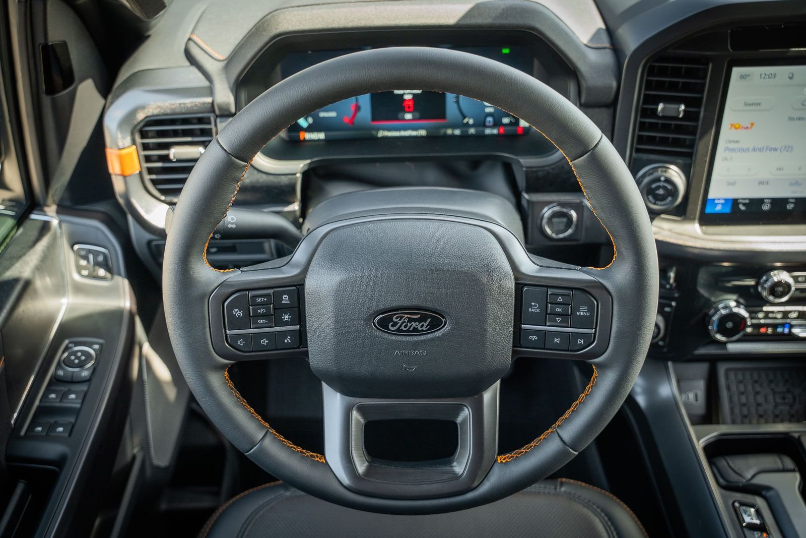 New 2026 Agate Black Metallic Ford Tremor® image 25