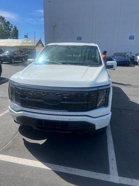 Used 2023 White Ford Platinum image 8