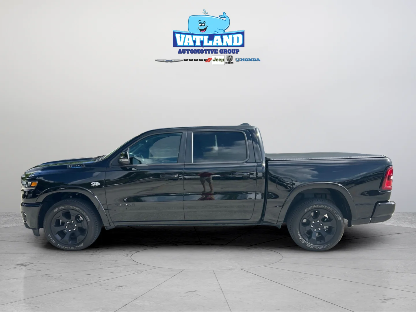 Used 2026 Diamond Black Ram Big Horn/Lone Star image 2