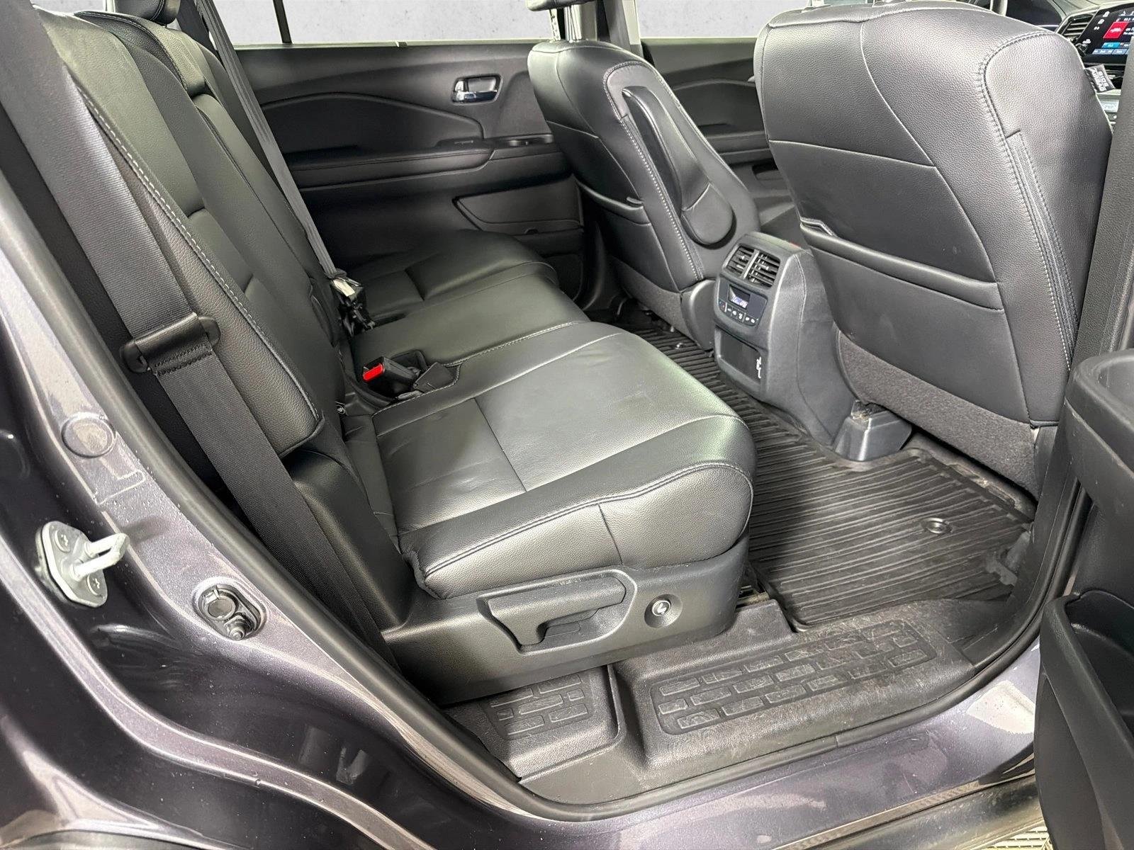 Used 2021  Honda EX-L image 16