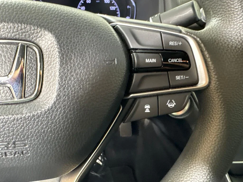 Used 2020  Honda LX image 24