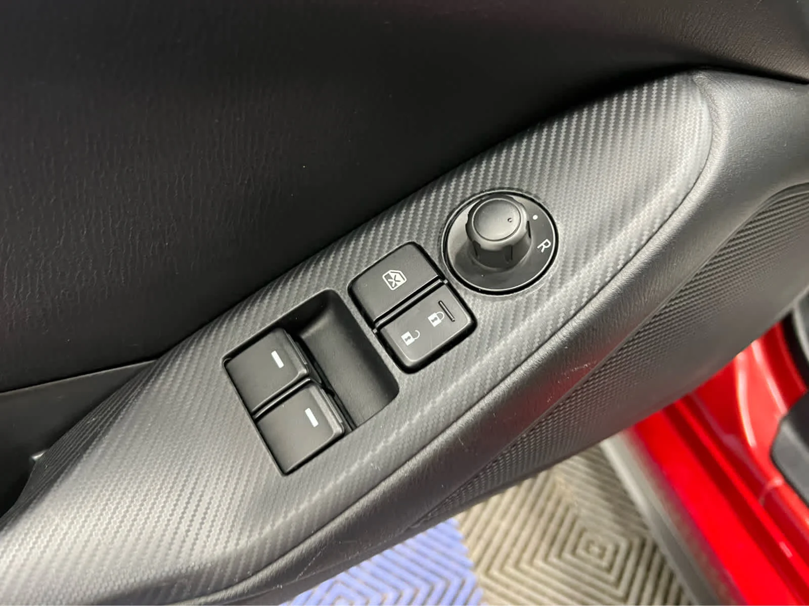 Used 2016 Soul Red Metallic Mazda Sport image 15