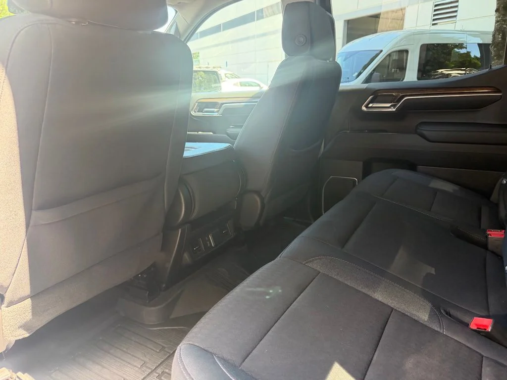 Used 2024 Blue GMC Elevation image 21