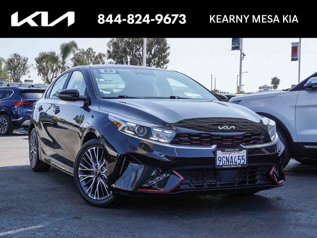 2023 Kia Forte GT-Line AT's photo