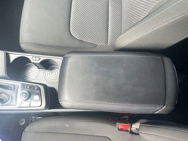 2025 Kia Sportage LX - Photo 27