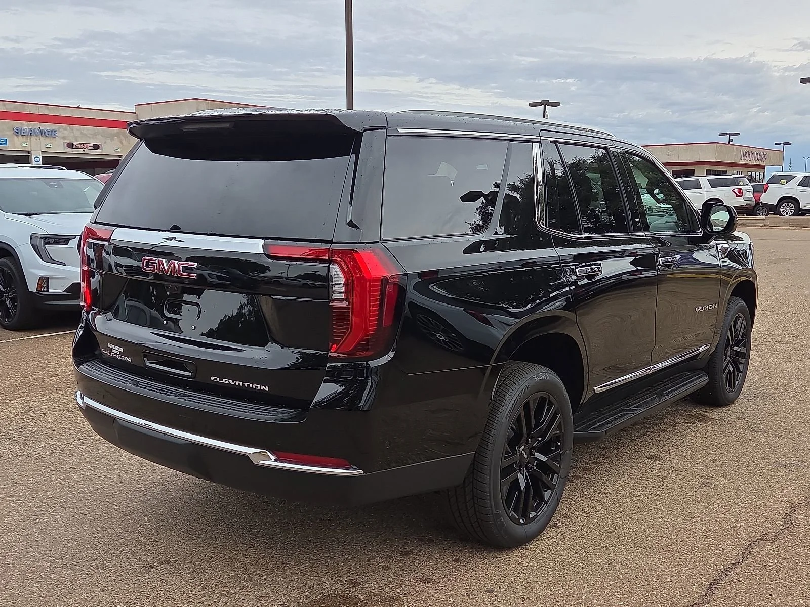 2026 GMC Yukon Elevation - Photo 4