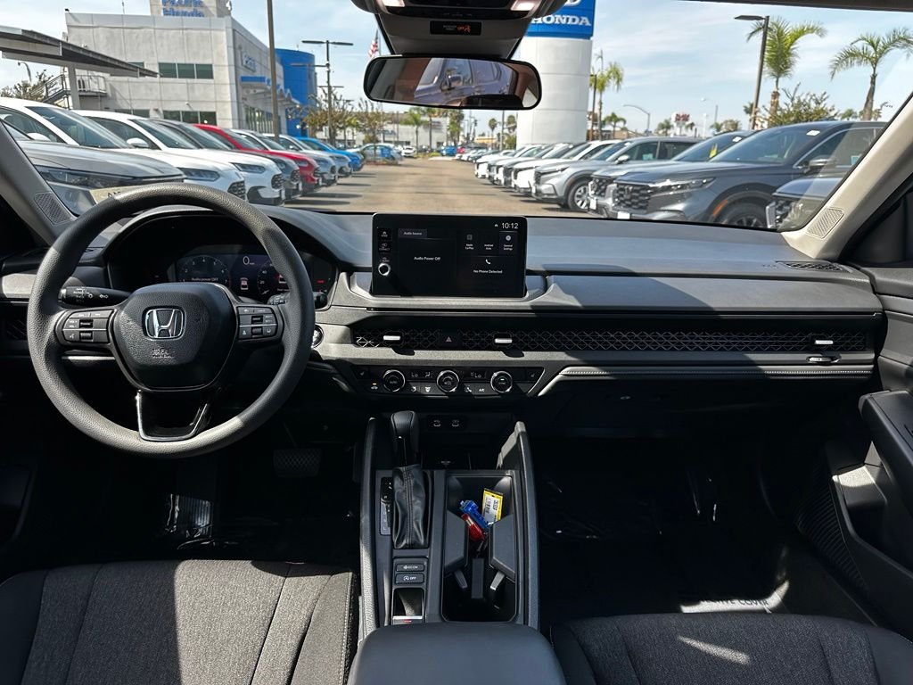 Used 2026 Gray Honda SE image 18