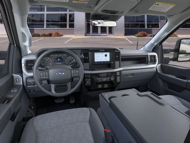 2025 Ford F-250 Super Duty XL - Photo 9