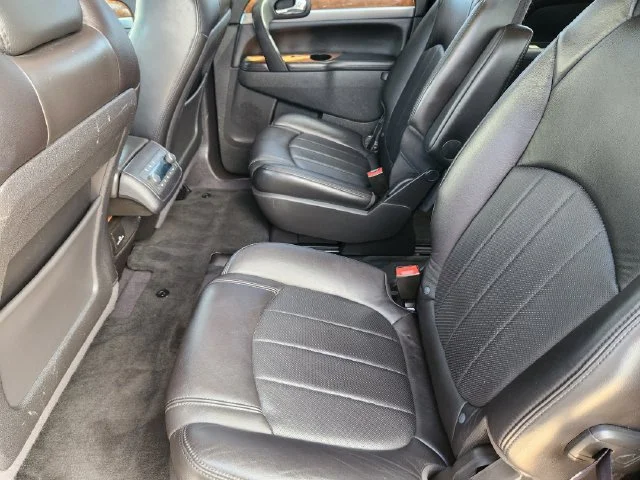 Used 2012 Silver Buick Premium Group image 34