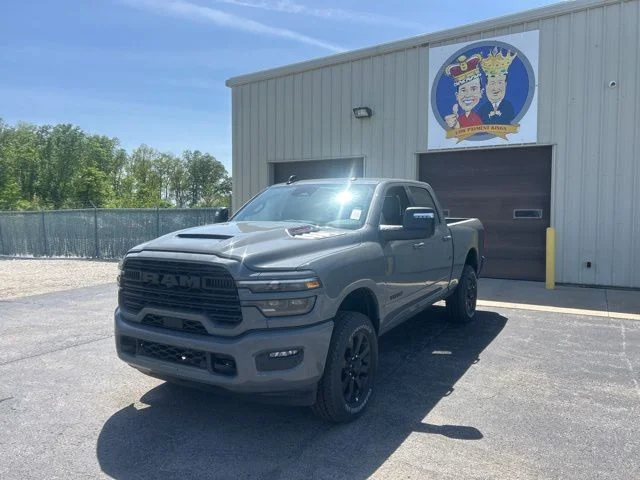 New 2026 Ceramic Gray Clear-Coat Exterior Paint RAM LARAMIE image 8
