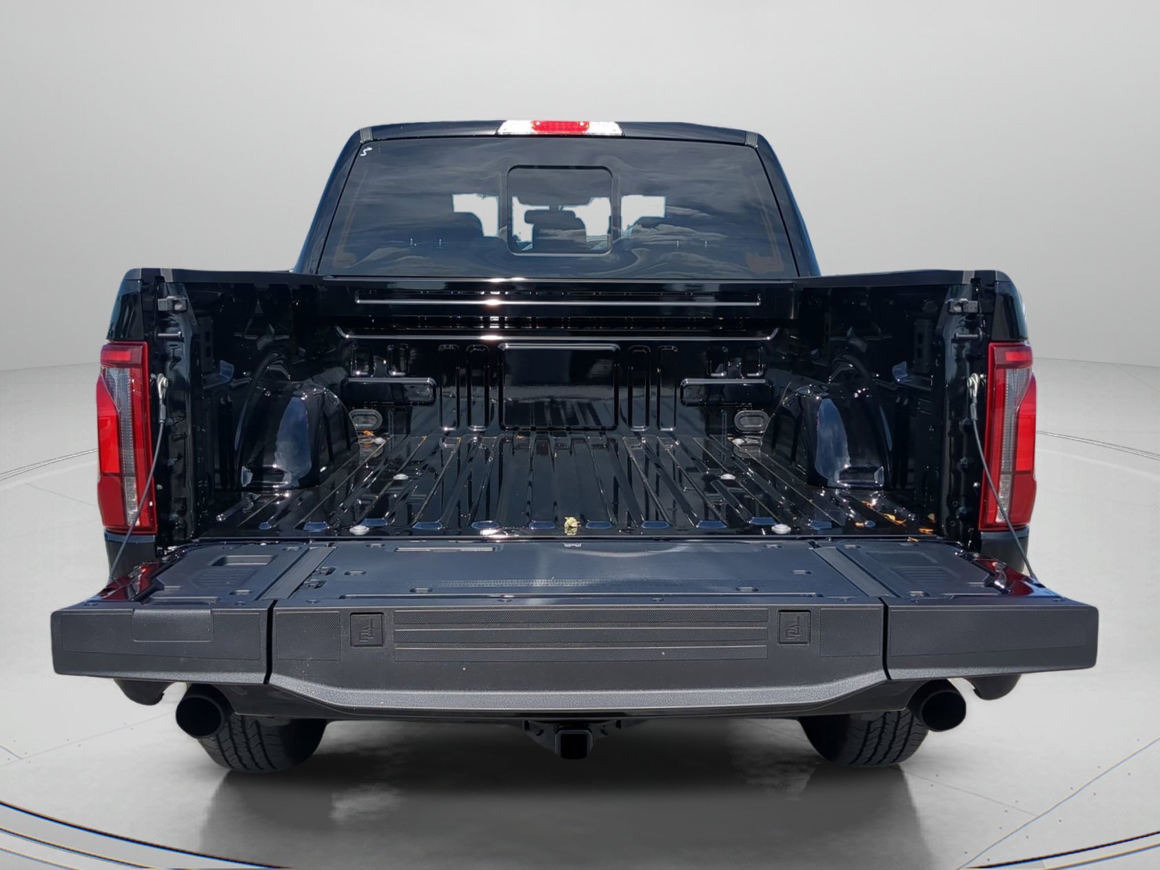 New 2026 Agate Black Metallic Ford Lariat® image 43