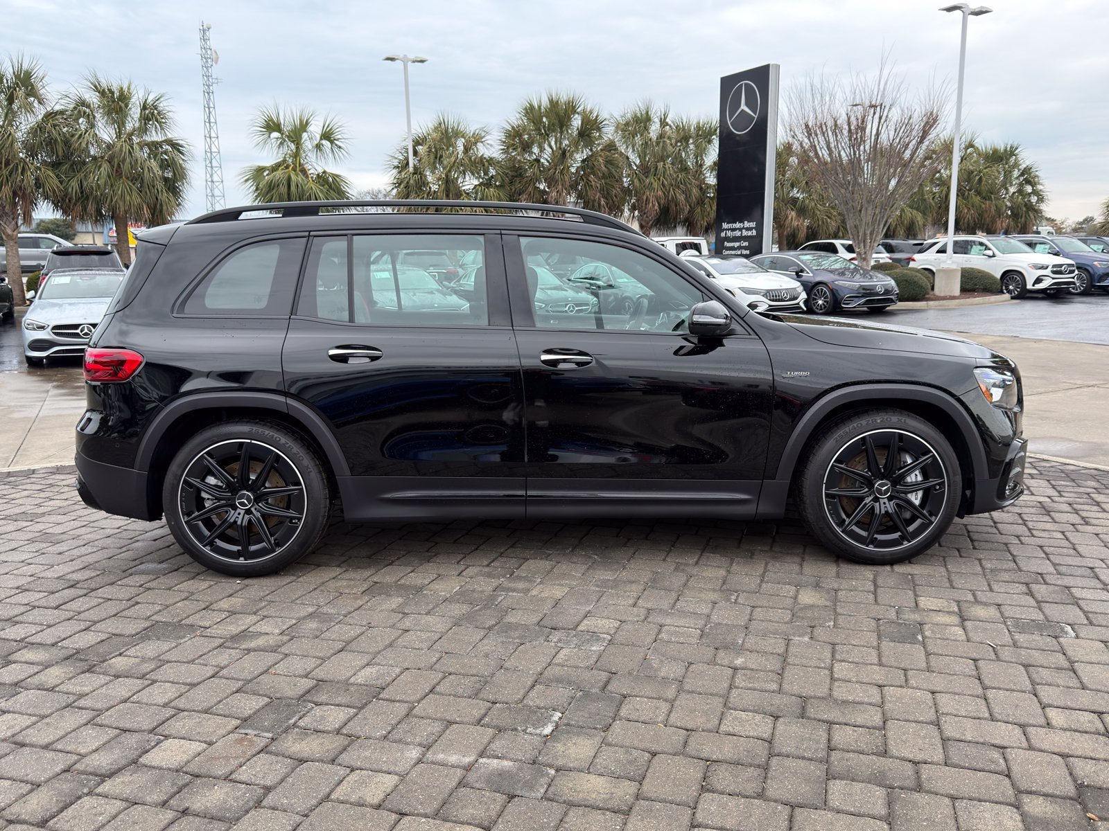 New 2026 Cosmos Black Metallic Mercedes-Benz GLB 35 AMG® image 35