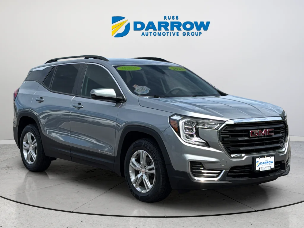 Used 2023 Silver GMC SLE image 7