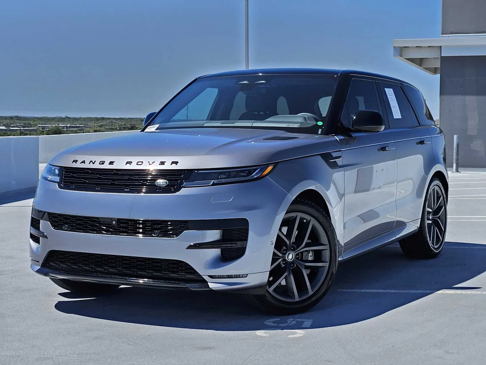 Certified Pre-Owned 2025 Range Rover Sport