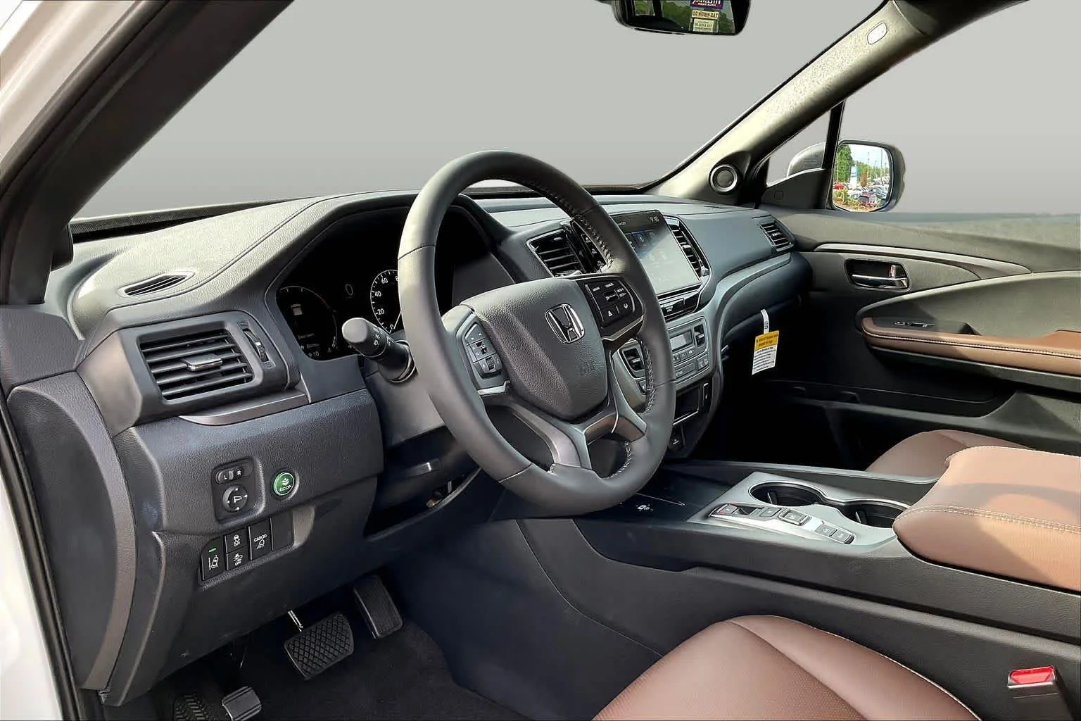 New 2026 Platinum White Pearl Honda RTL image 8