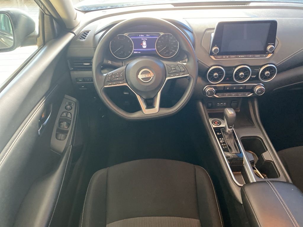 2024 Nissan Sentra SV photo 4
