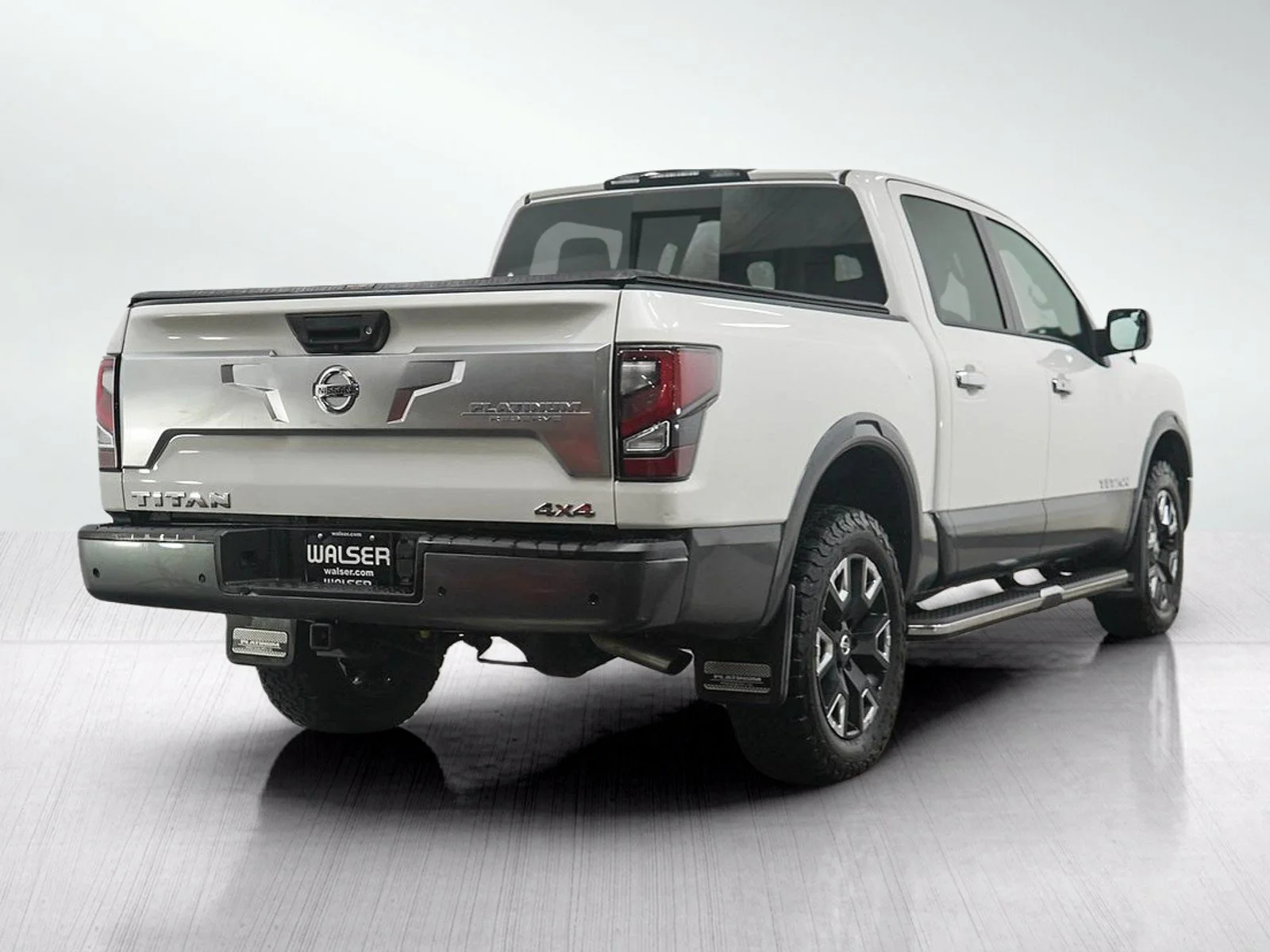 Used 2021 Pearl White Metallic Nissan Platinum Reserve image 5