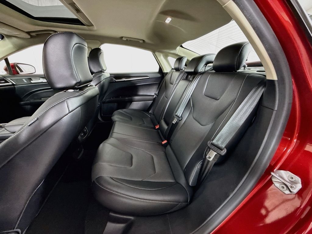 Used 2020 Rapid Red Metallic Tinted Clearcoat Ford Titanium image 25