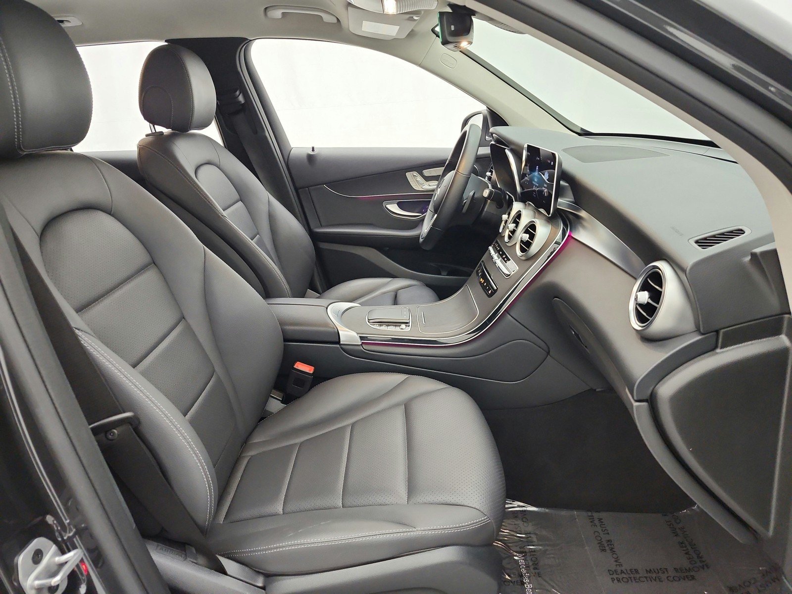 Used 2022 Graphite Grey Metallic Mercedes-Benz GLC 300 SUV image 18