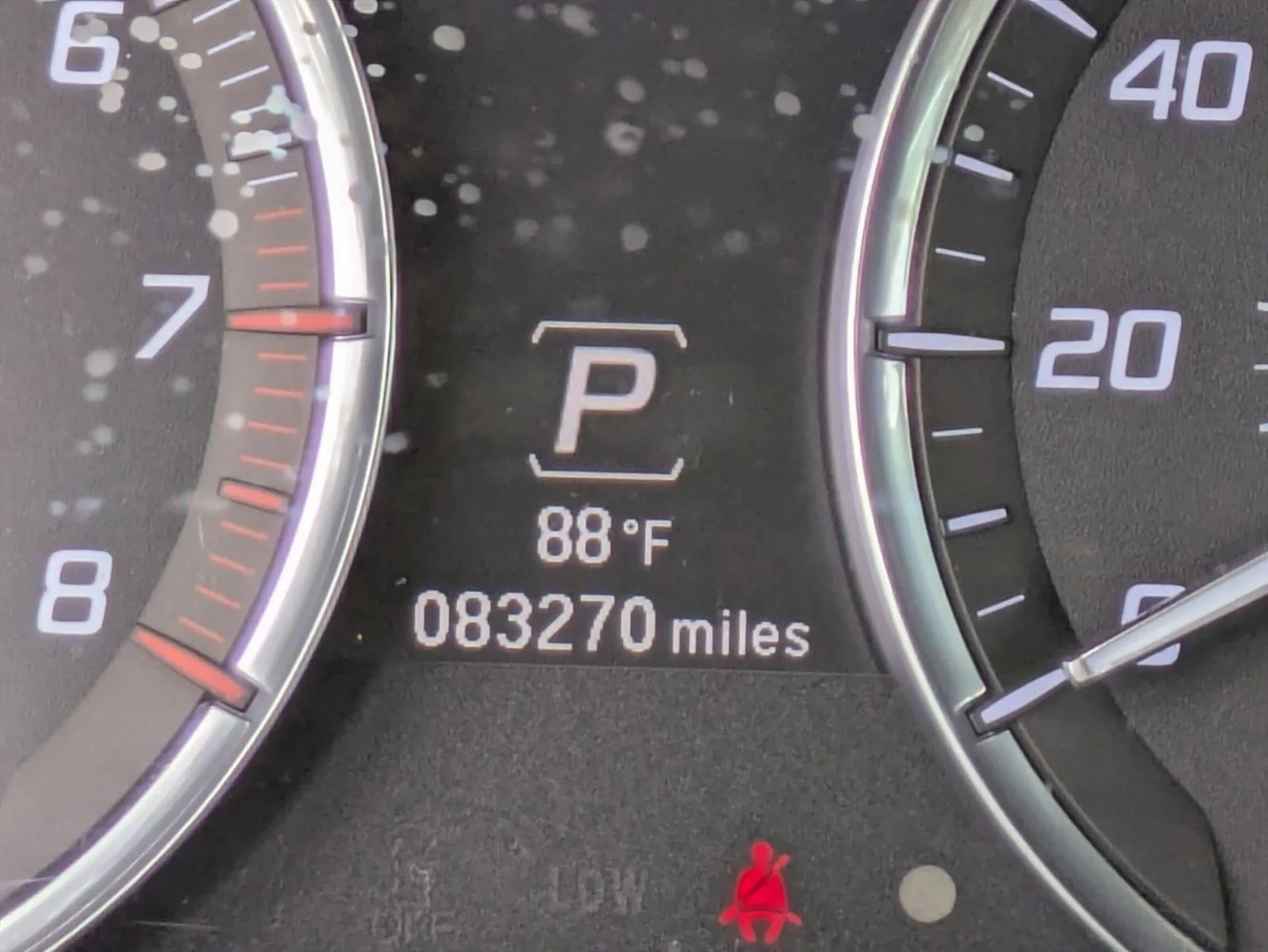 Used 2015 Silver Moon Acura Tech Pkg image 5