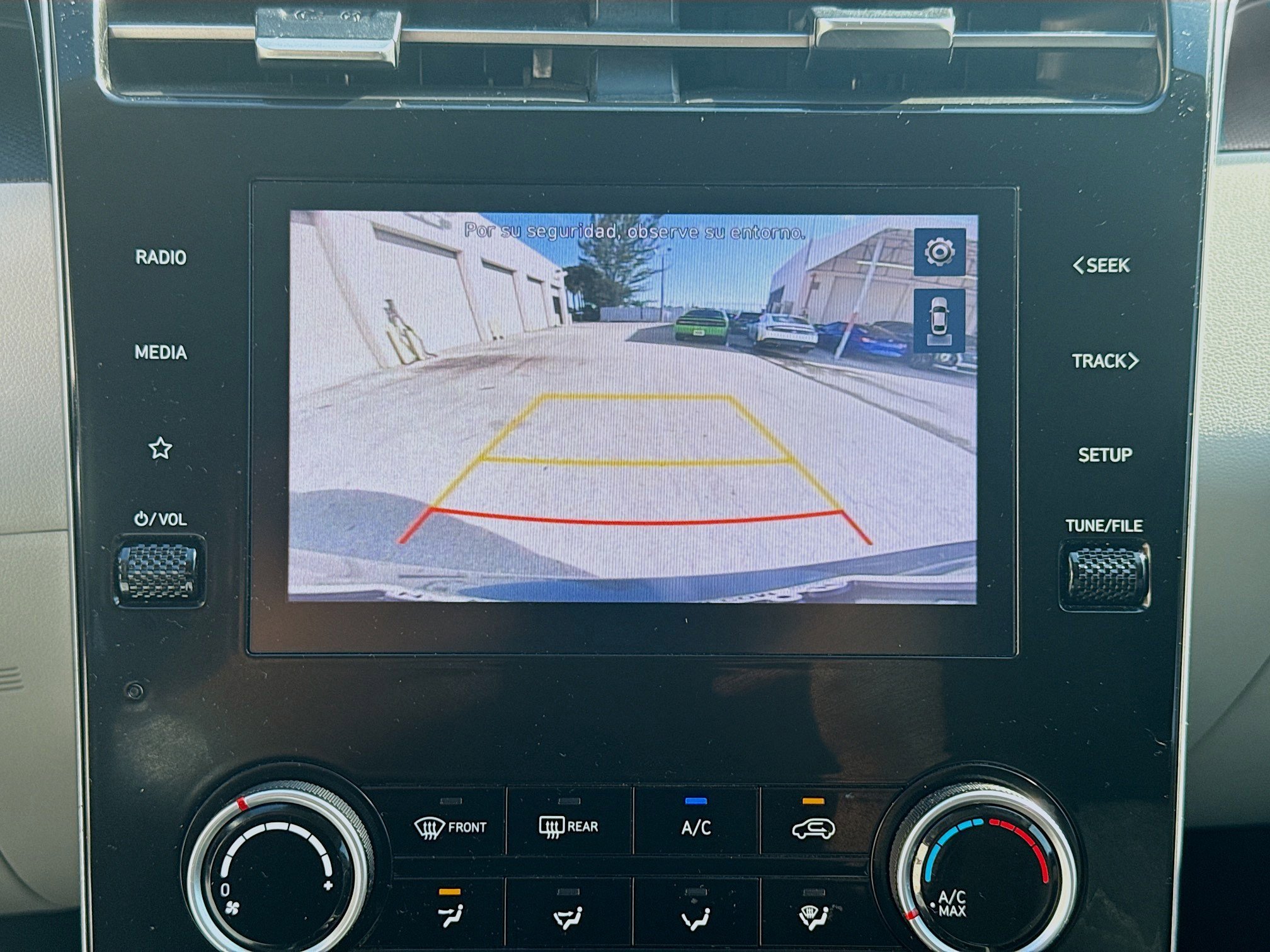 Used 2024 Hampton Gray Hyundai SE image 11