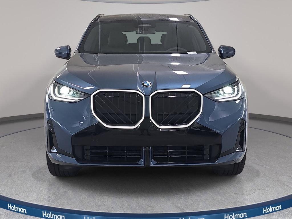 New 2026 Arctic Race Blue metallic BMW 30 xDrive image 2