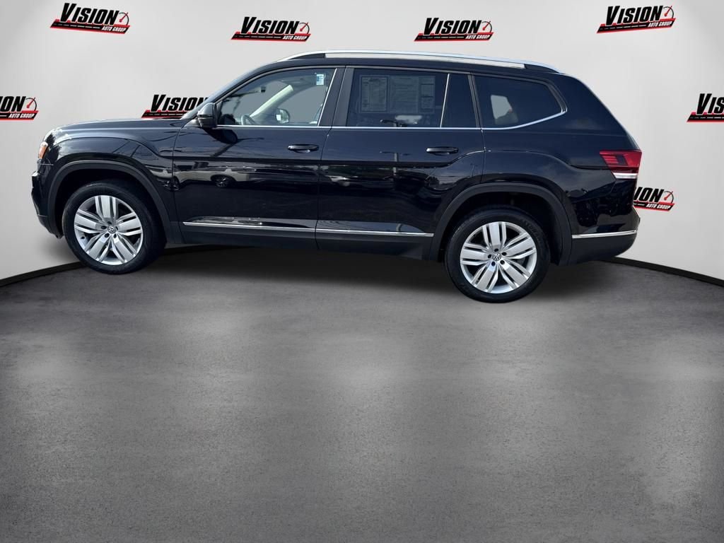 Used 2019 Black Volkswagen SEL image 9