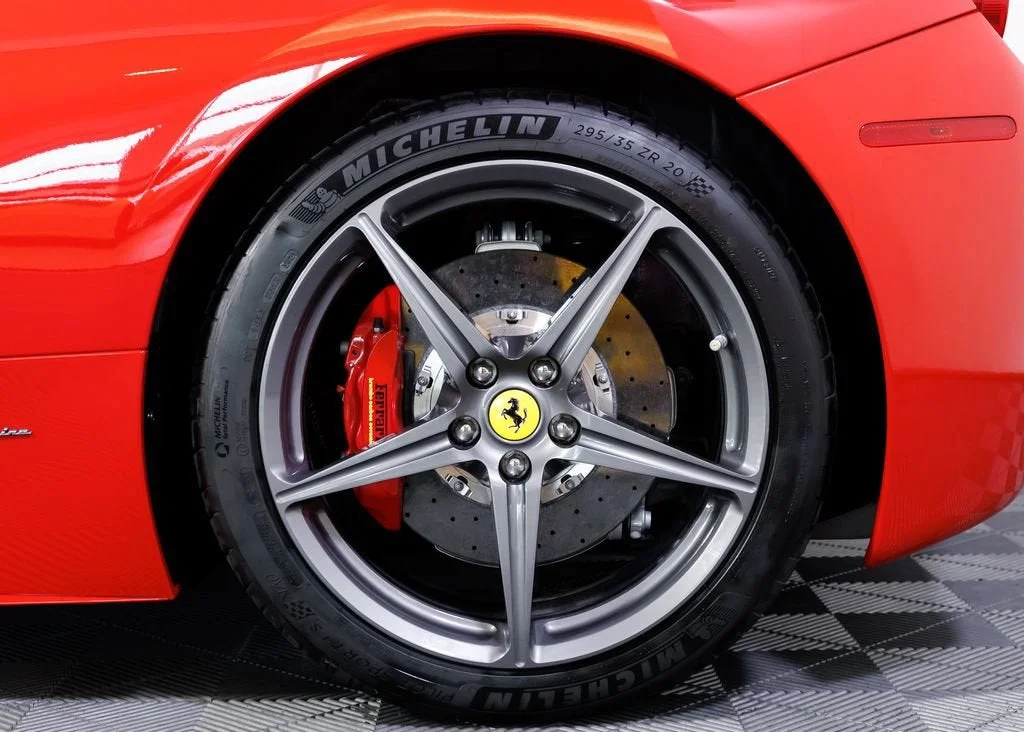 Certified Used 2014 Rosso Corsa Ferrari Base image 10