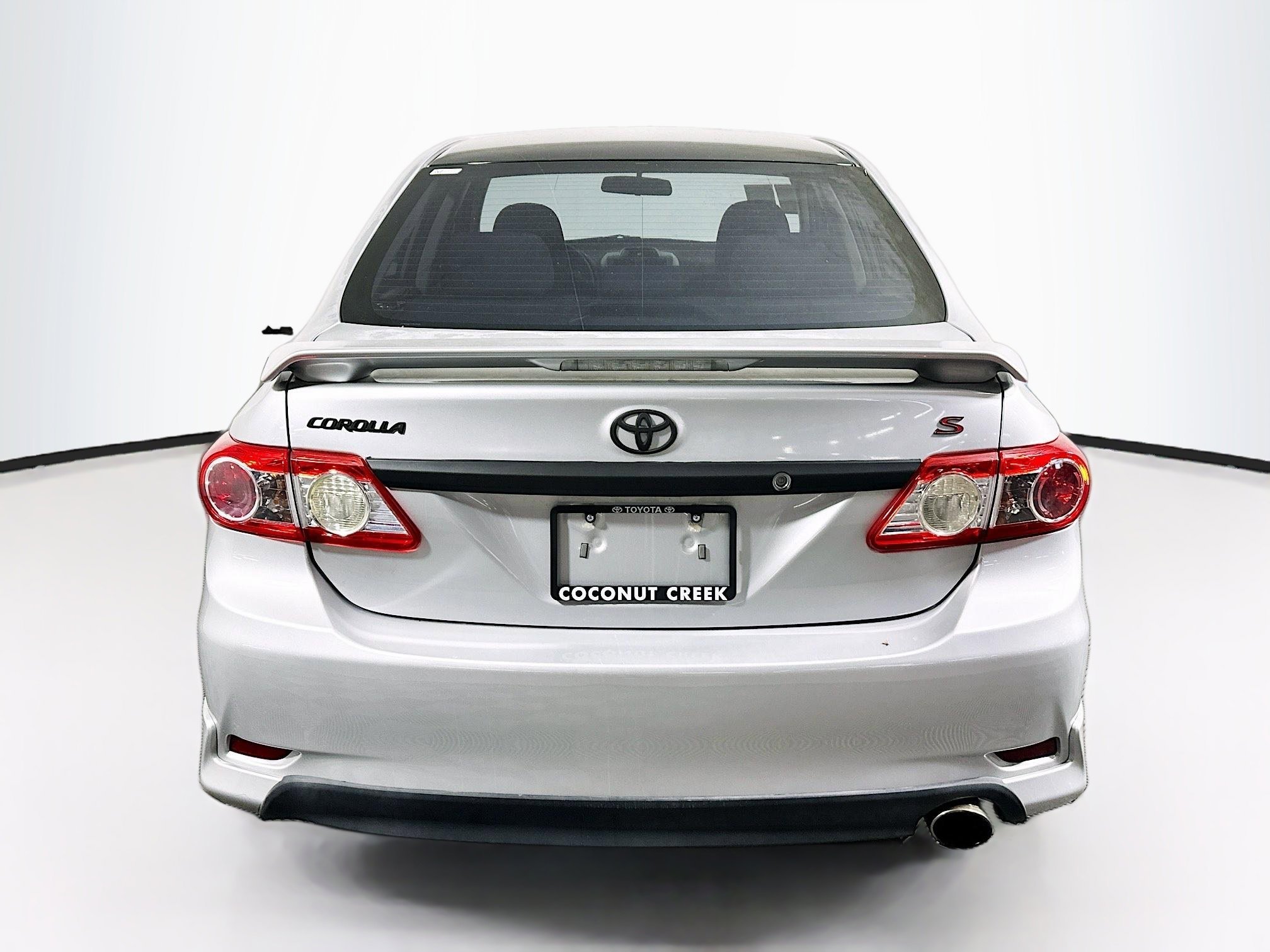 2012 Toyota Corolla thumbnail 6