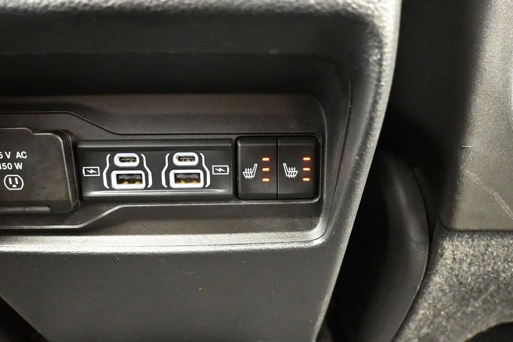 Used 2023 Gray Jeep Overland 4xe image 34
