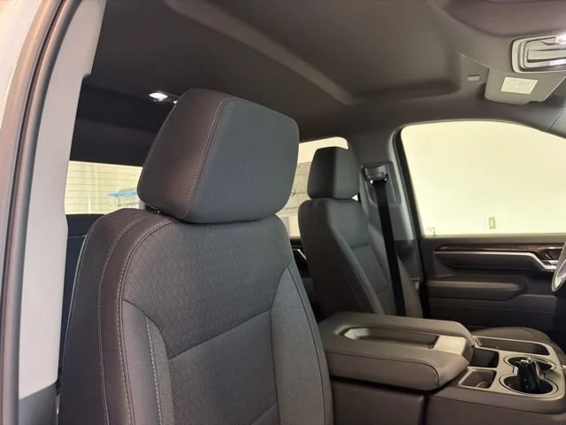 New 2026 Summit White GMC SLE image 27