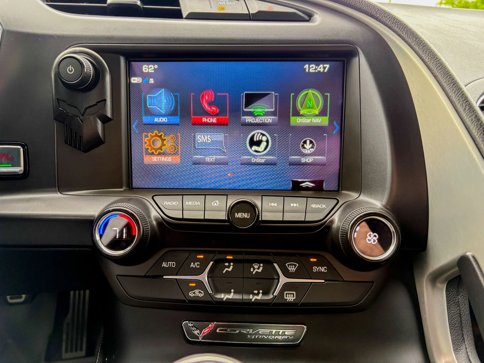 Used 2017 Gray Chevrolet Stingray image 13