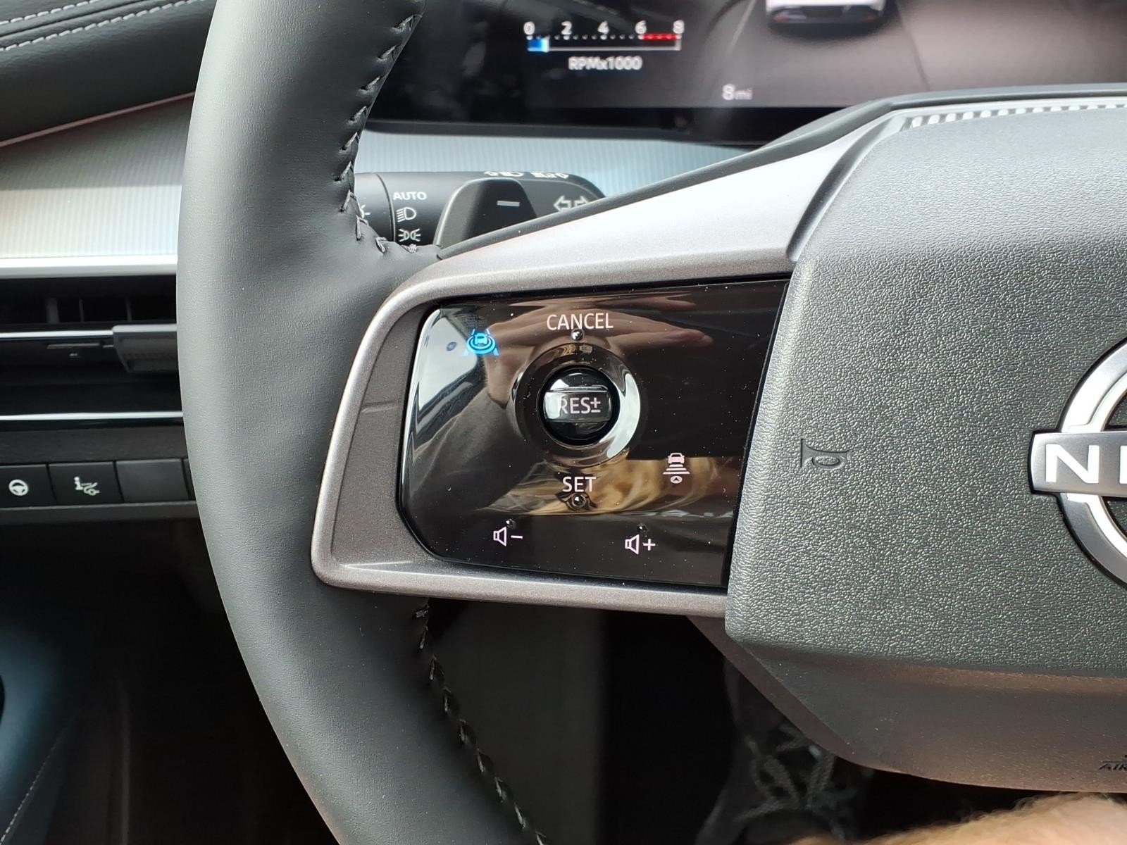 2026 Nissan Murano Platinum White at Robbins Nissan