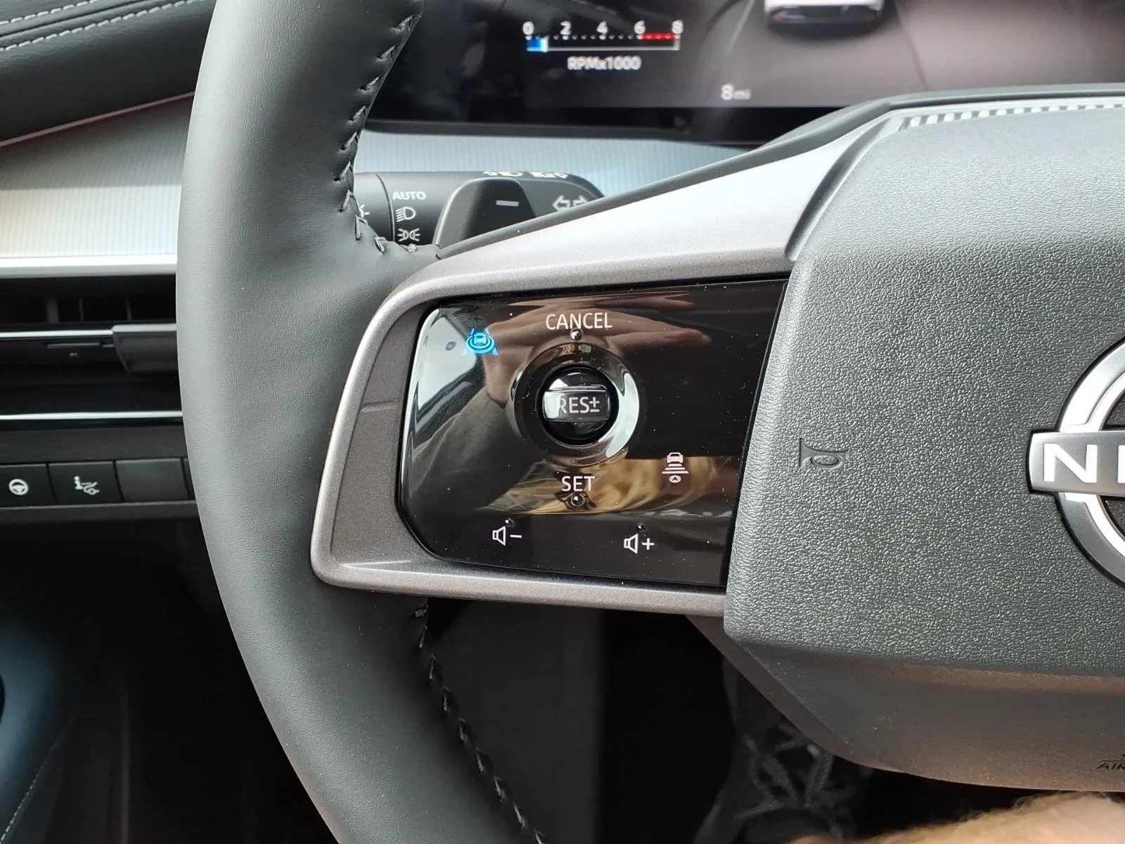 2026 Nissan Murano Platinum White at Robbins Nissan