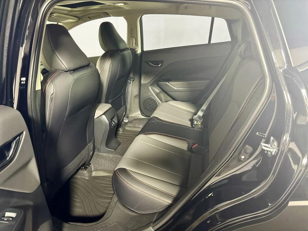 New 2026 CRYSTAL BLACK SILICA Subaru Limited Hybrid image 21