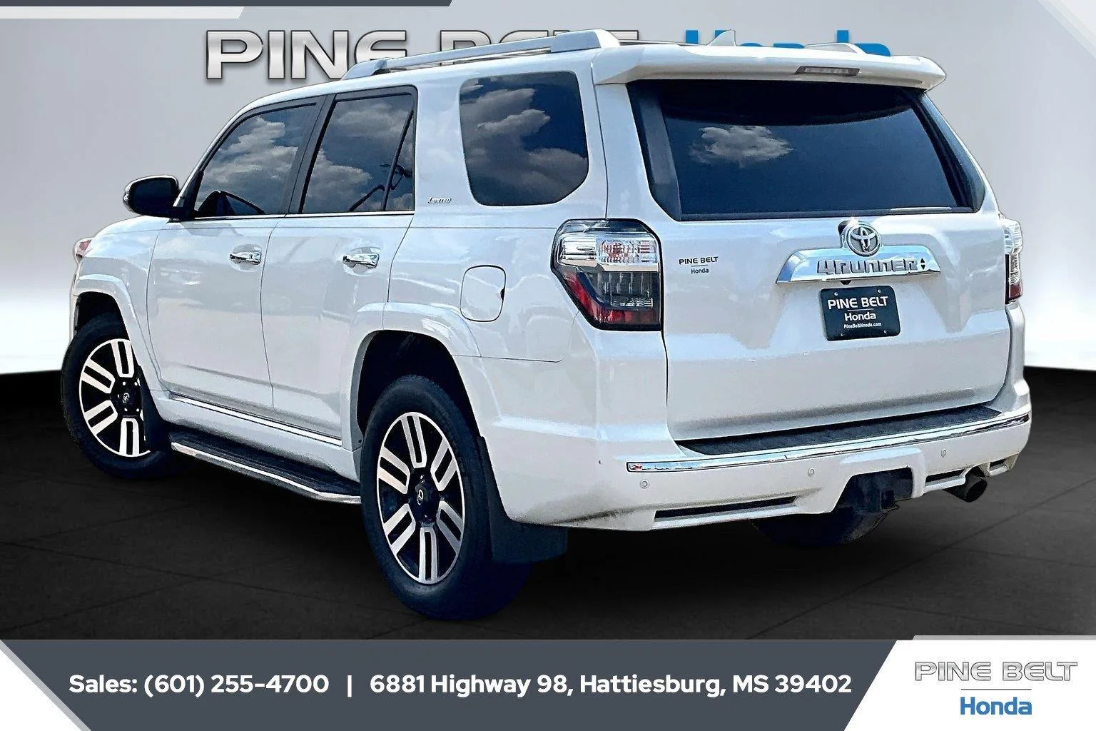 Used 2018 Blizzard Pearl Toyota Limited image 2