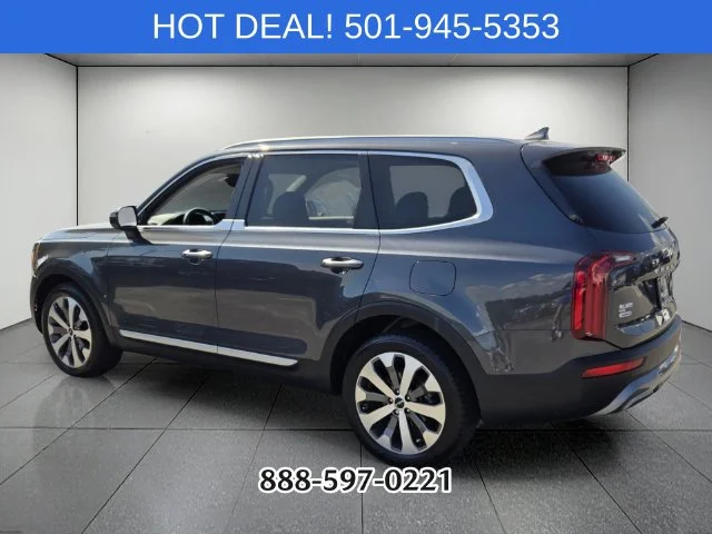 Used 2022 Grey KIA S image 3