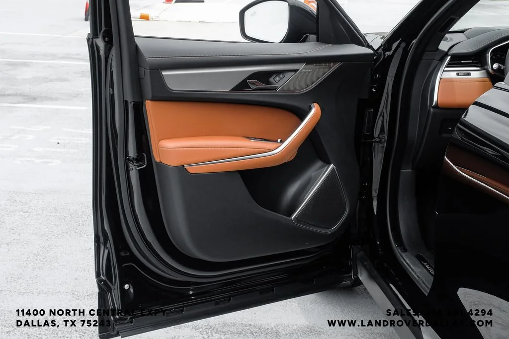 2026 Jaguar F-Pace R-Dynamic S - Photo 51