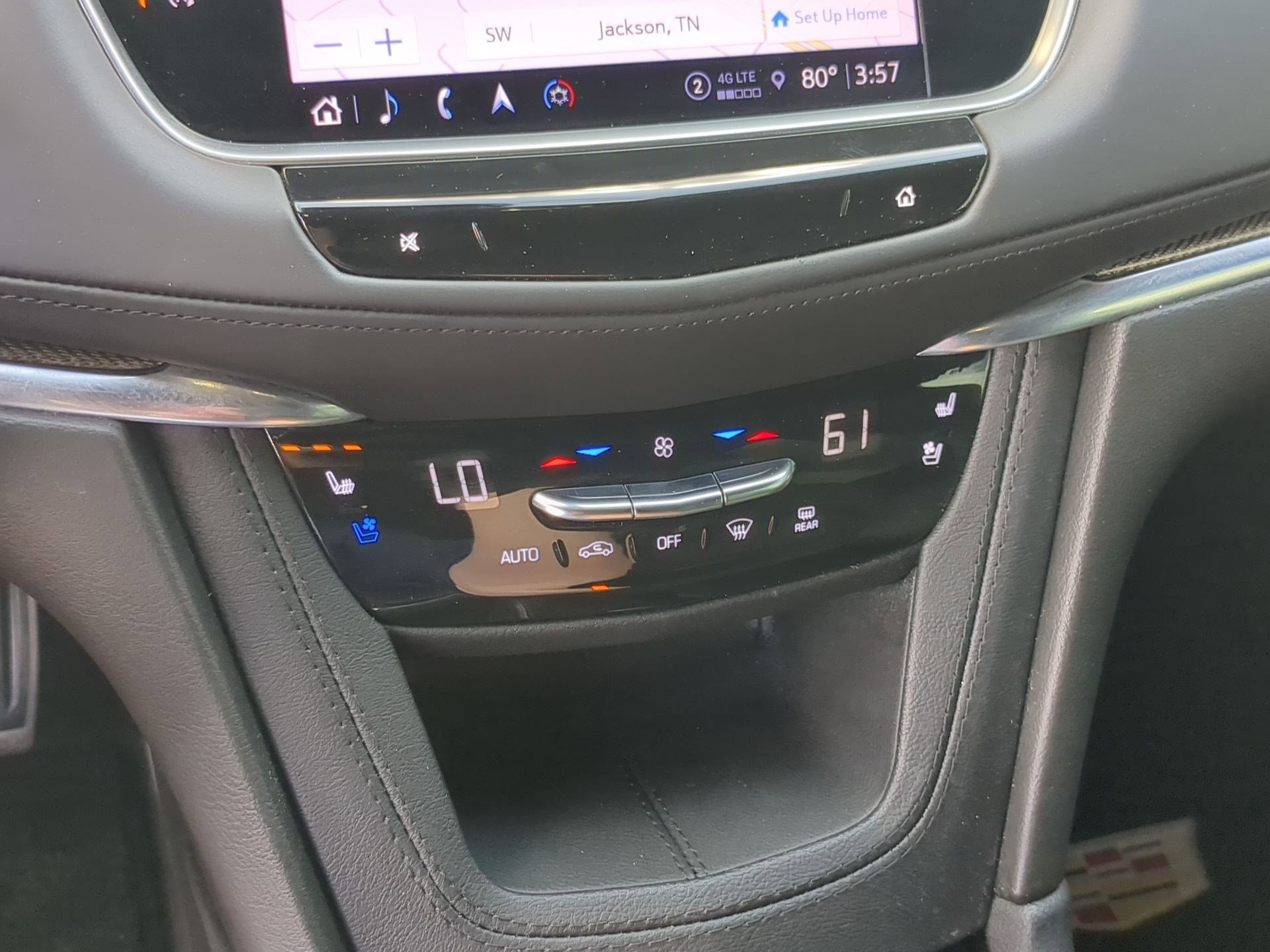 2023 Cadillac XT5 Sport - Photo 18