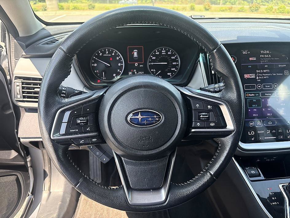 Used 2022 Ice Silver Metallic Subaru Premium image 21