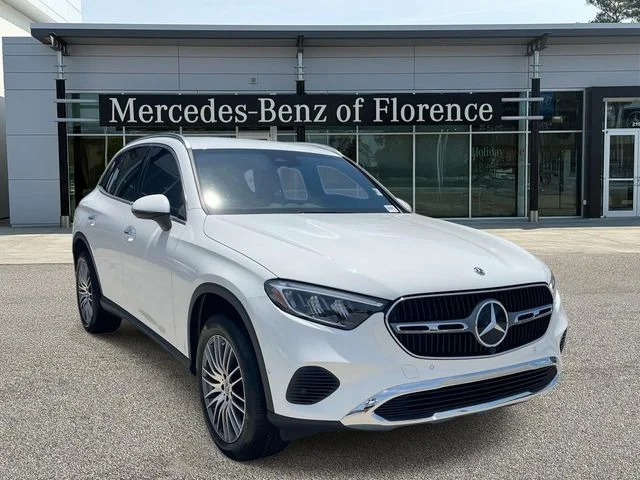 Used 2025 White Mercedes-Benz GLC 300 image 1