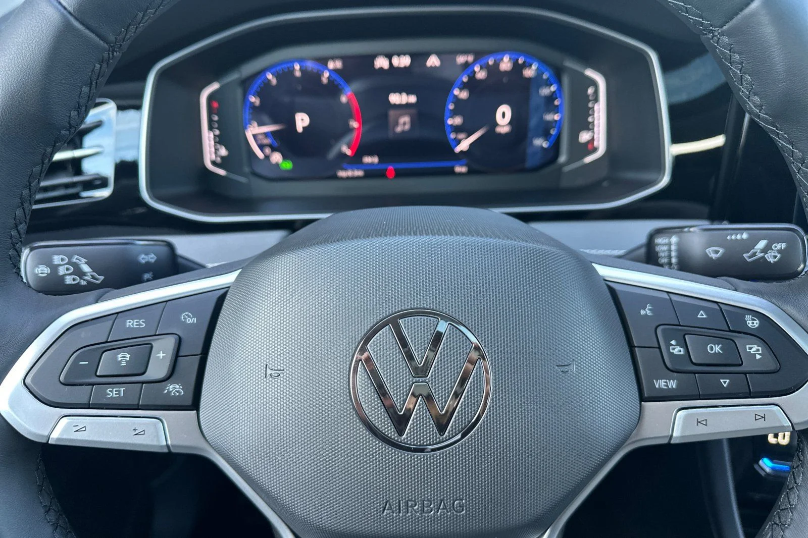 New 2026 Black Volkswagen 1.5T SEL image 21