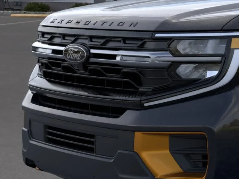 New 2026 Agate Black Metallic Ford Tremor® image 17
